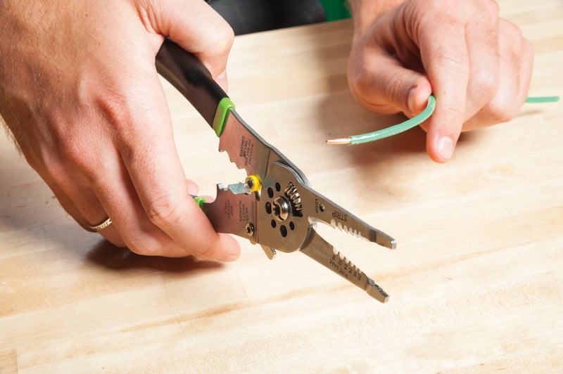 Greenlee 1927-SS Pro Stainless Combination Tool With Spring - Image 5